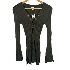 Ultra Flirt Juniors Ribbed Bell Sleeve Sweater V- Neck Lace Up Green Size Medium